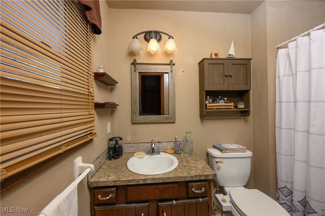 895 East Avenue, Tallmadge, OH 44278