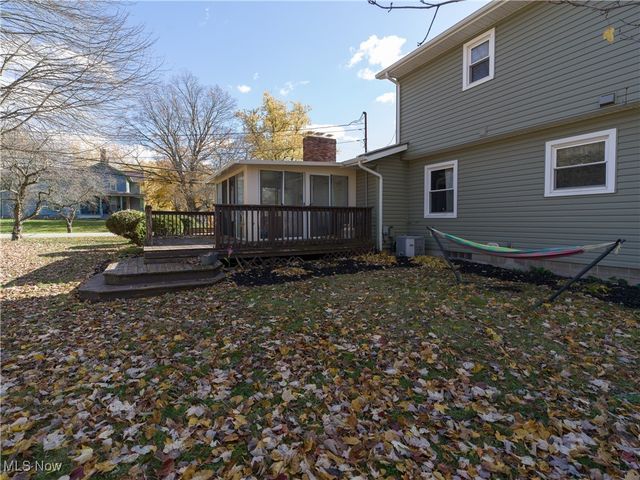 895 East Avenue, Tallmadge, OH 44278