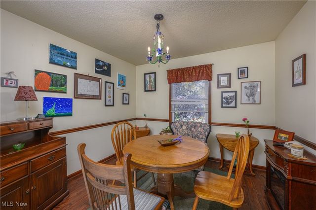 895 East Avenue, Tallmadge, OH 44278