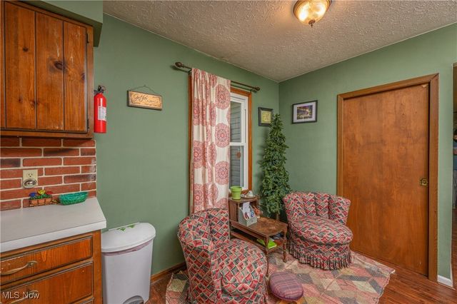 895 East Avenue, Tallmadge, OH 44278