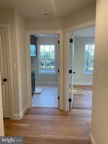 217 E BRANCH RD, Sellersville, PA 18960
