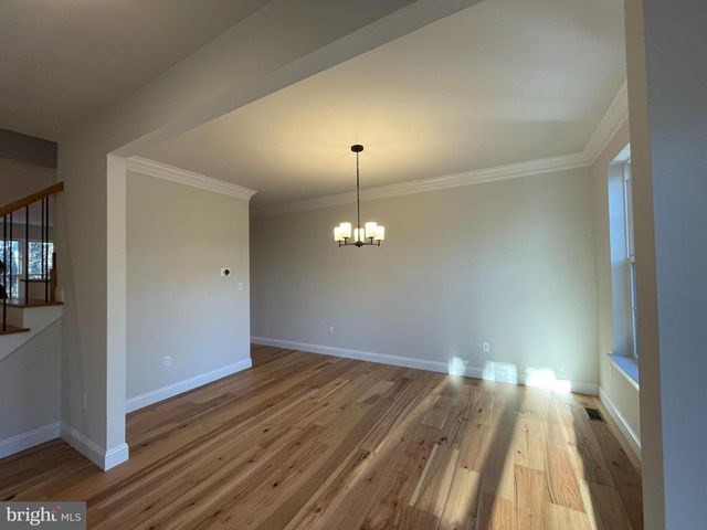 217 E BRANCH RD, Sellersville, PA 18960