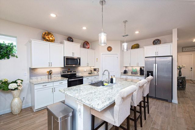 4480 NW Oakleaf Court, Jensen Beach, FL 34957