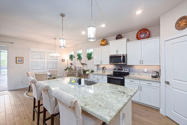 4480 NW Oakleaf Court, Jensen Beach, FL 34957