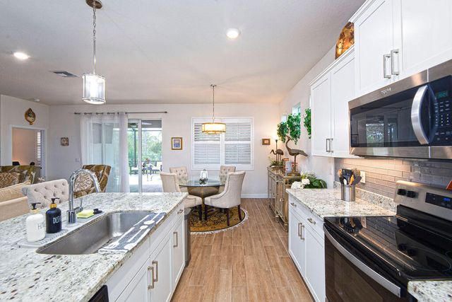 4480 NW Oakleaf Court, Jensen Beach, FL 34957