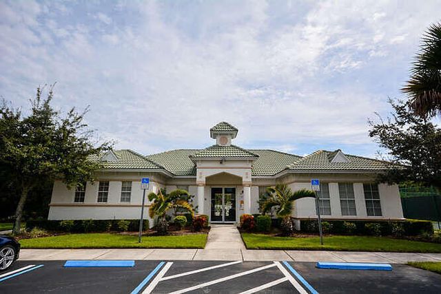 4480 NW Oakleaf Court, Jensen Beach, FL 34957