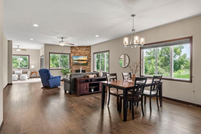 2726 11th Avenue, Anoka, MN 55303