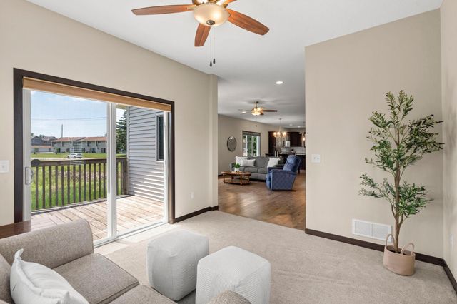 2726 11th Avenue, Anoka, MN 55303