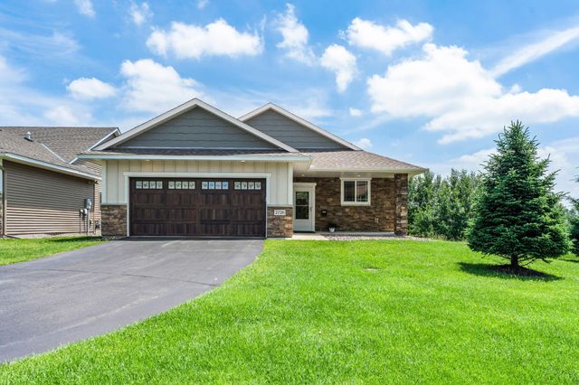 2726 11th Avenue, Anoka, MN 55303