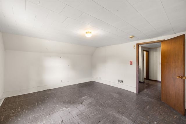 413 N Water Street, Cambridge, IA 50046