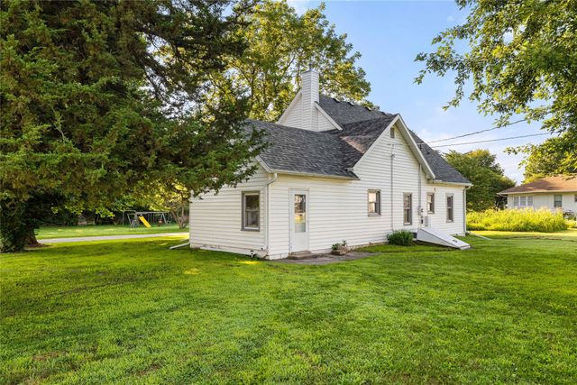 413 N Water Street, Cambridge, IA 50046