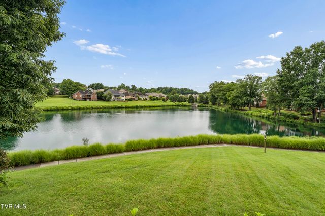 1833 Waters Edge Drive, Johnson City, TN 37604