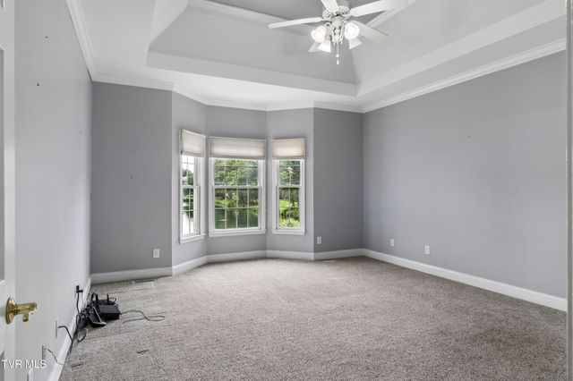 1833 Waters Edge Drive, Johnson City, TN 37604