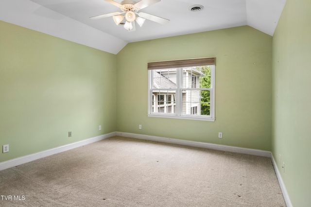 1833 Waters Edge Drive, Johnson City, TN 37604