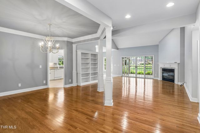 1833 Waters Edge Drive, Johnson City, TN 37604