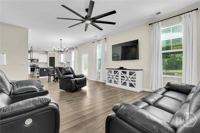 116 Breaklands Court, Savannah, GA 31407