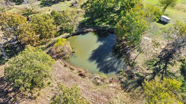 3306 2401 Road, Barnsdall, OK 74002