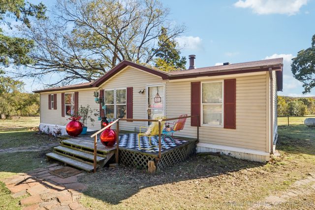 3306 2401 Road, Barnsdall, OK 74002