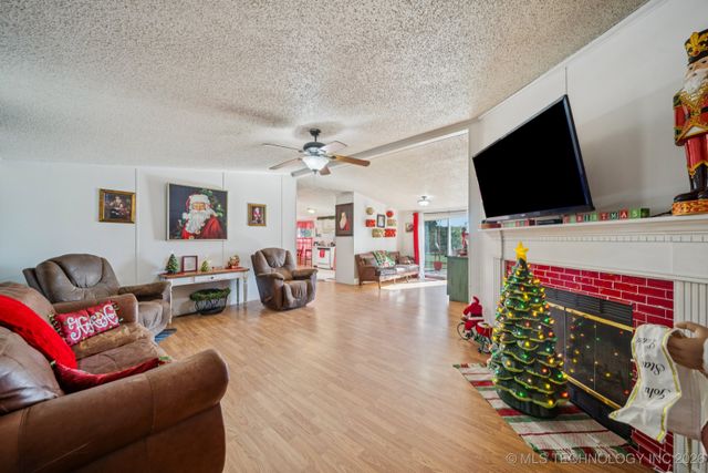 3306 2401 Road, Barnsdall, OK 74002