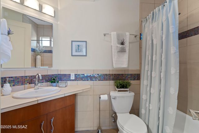 2200 W Owl Head Place, Oro Valley, AZ 85742