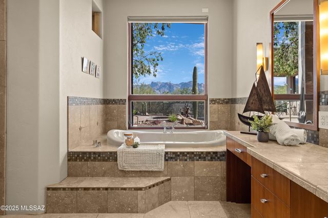 2200 W Owl Head Place, Oro Valley, AZ 85742