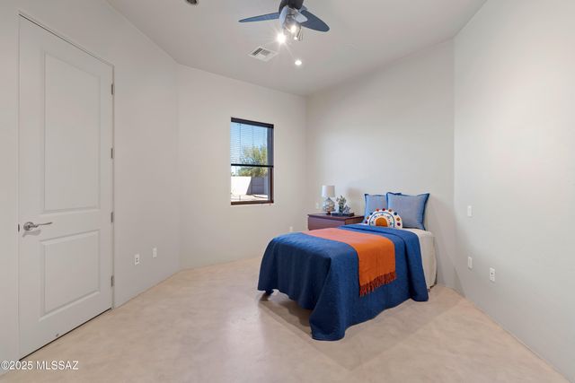 2200 W Owl Head Place, Oro Valley, AZ 85742