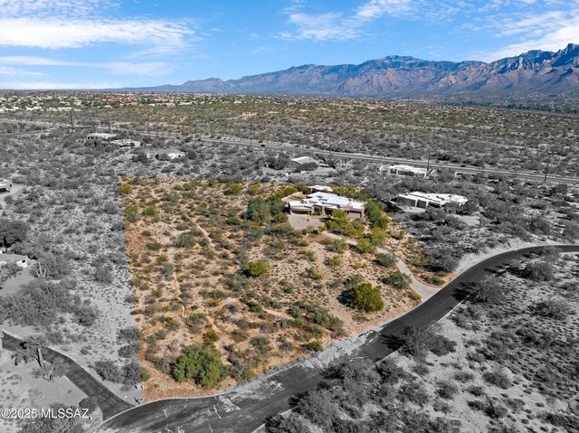 2200 W Owl Head Place, Oro Valley, AZ 85742