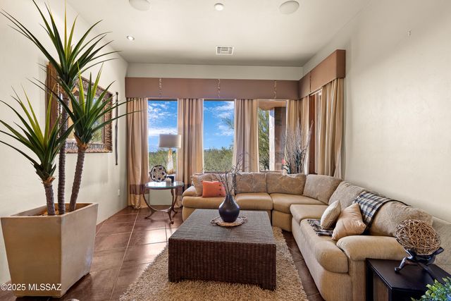 2200 W Owl Head Place, Oro Valley, AZ 85742