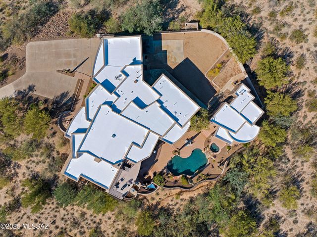 2200 W Owl Head Place, Oro Valley, AZ 85742