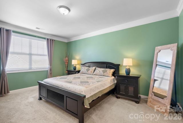 16 Regent Heights Road, Leicester, NC 28748