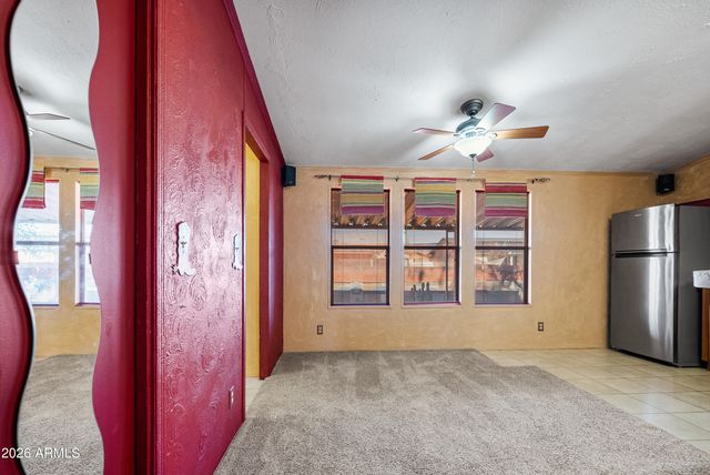 555 W WARNER Road 89C, Chandler, AZ 85225