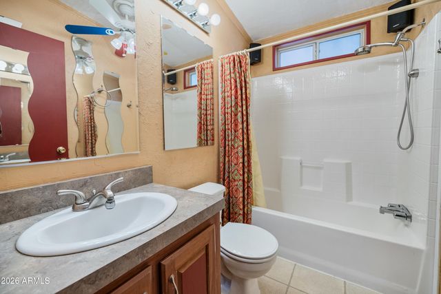 555 W WARNER Road 89C, Chandler, AZ 85225