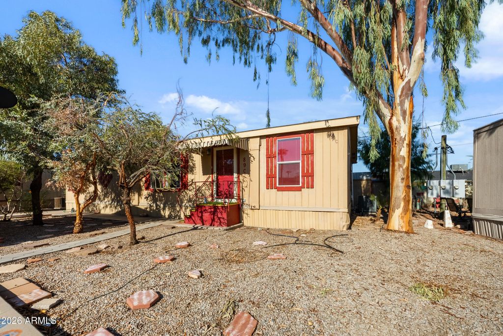 555 W WARNER Road 89C, Chandler, AZ 85225