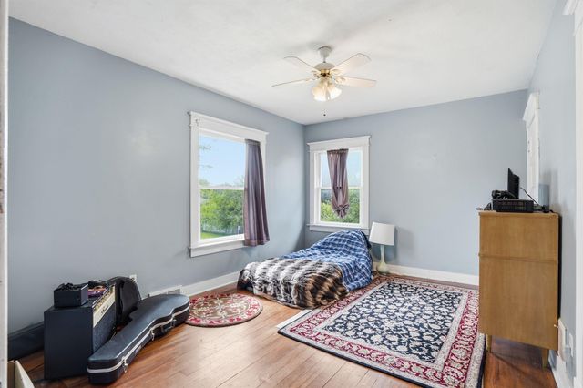 520 2nd St SE, Oelwein, IA 50662