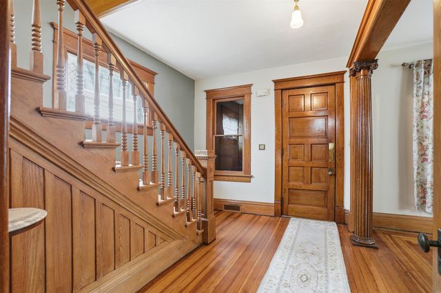 520 2nd St SE, Oelwein, IA 50662