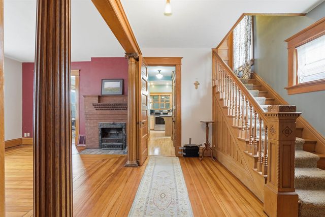 520 2nd St SE, Oelwein, IA 50662