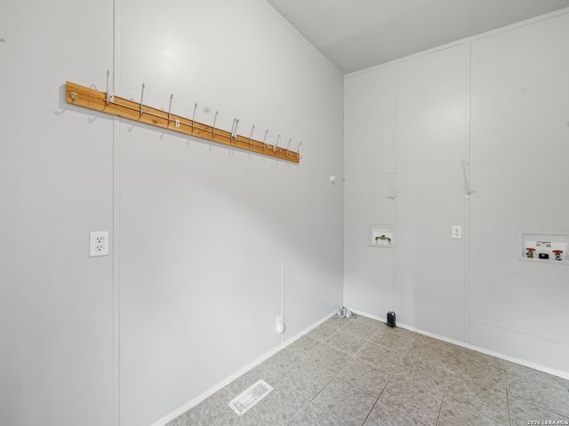 733 LINE CAMP LOOP, Spring Branch, TX 78070