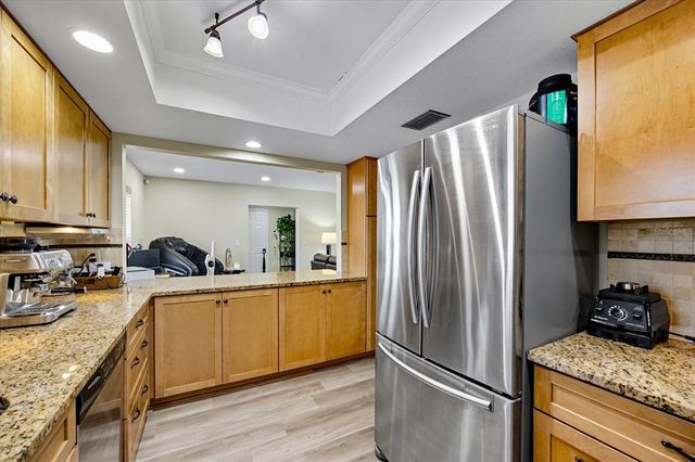 2460 HERON TERRACE 202E, Clearwater, FL 33762