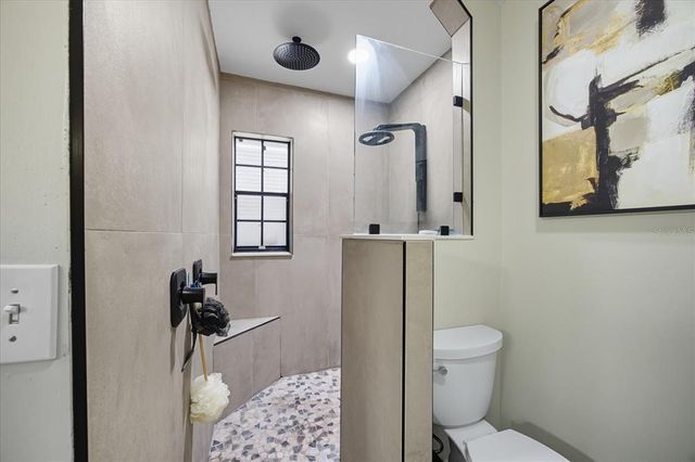 2460 HERON TERRACE 202E, Clearwater, FL 33762