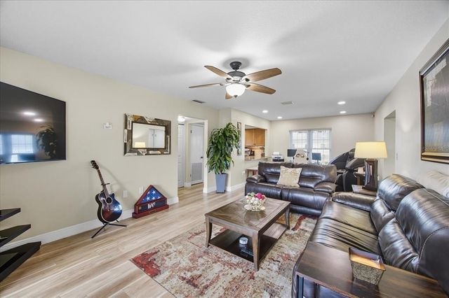2460 HERON TERRACE 202E, Clearwater, FL 33762