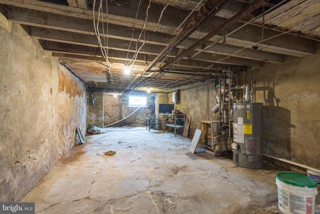 5630 LARCHWOOD AVE, Philadelphia, PA 19143