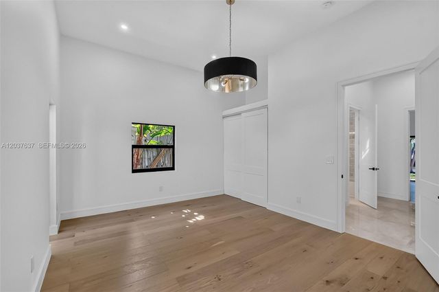 2832 NE 24th Court, Fort Lauderdale, FL 33305