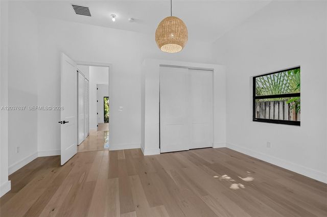 2832 NE 24th Court, Fort Lauderdale, FL 33305