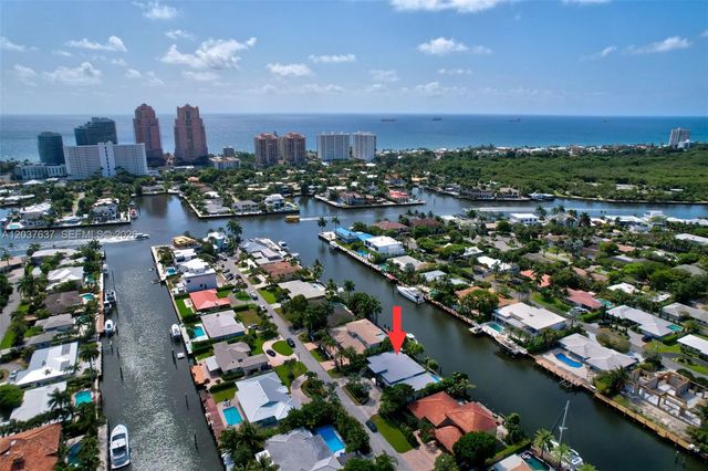 2832 NE 24th Court, Fort Lauderdale, FL 33305