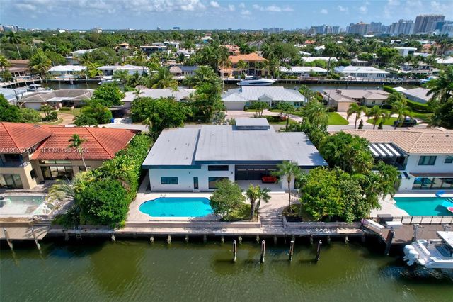 2832 NE 24th Court, Fort Lauderdale, FL 33305