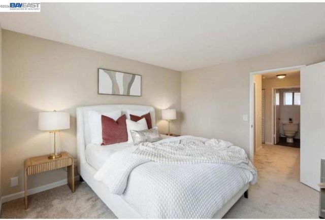 680 Dartmore Lane 260, Hayward, CA 94544