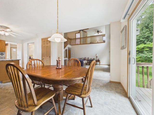 3884 Black Pine Drive, Grove City, OH 43123
