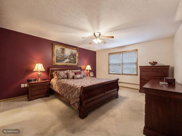 3884 Black Pine Drive, Grove City, OH 43123