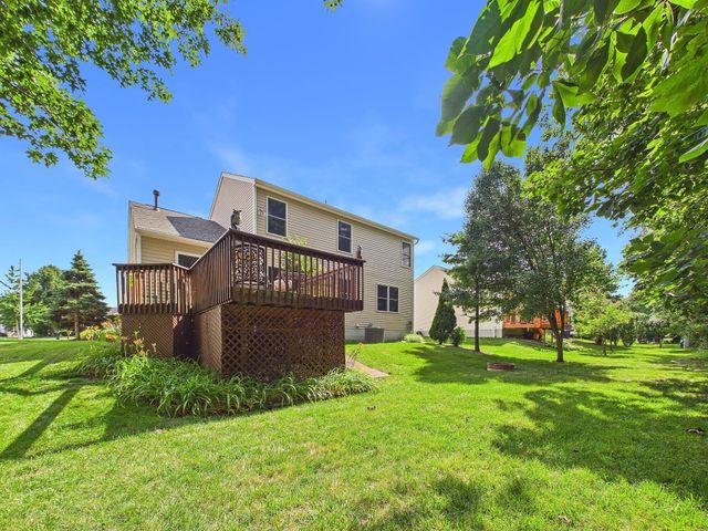 3884 Black Pine Drive, Grove City, OH 43123