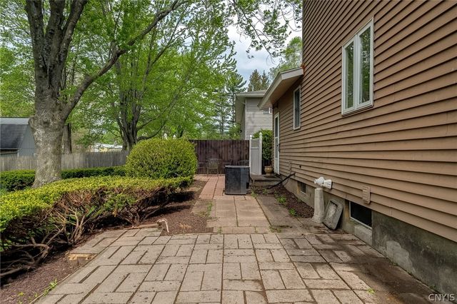 119 Floradale Road, Salina, NY 13088